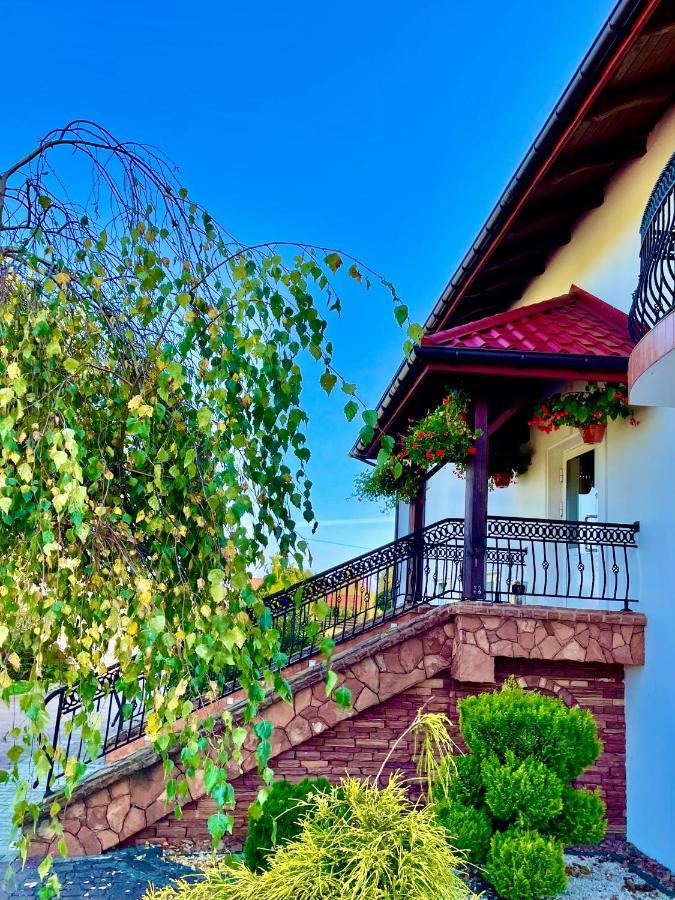 Zajazd Gielarek Grebow Ngoại thất bức ảnh